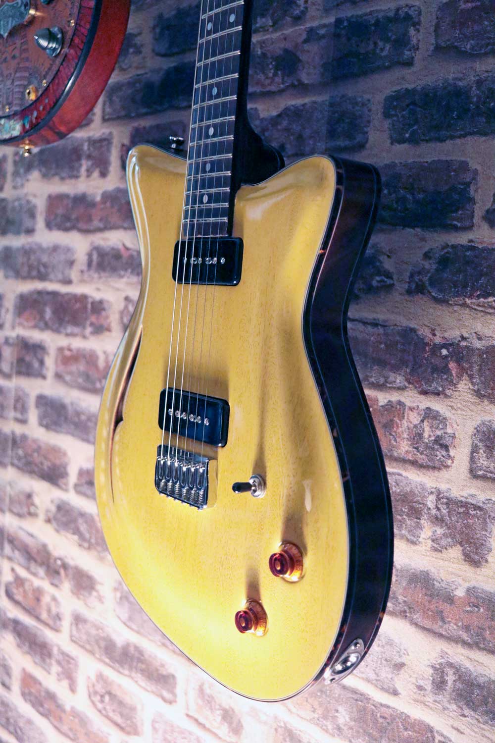boutique guitar showcase diego vila bare knuckle p90